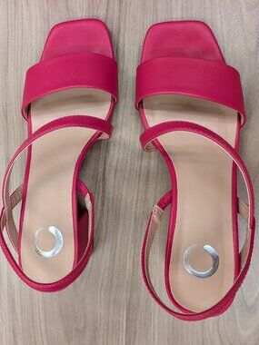 Journee Collection Lirryc Block Heel Hot Pink Size 7 Shoes